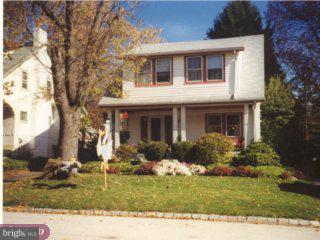 27 Manor Road Paoli, PA 19301 - Photo 1 of 2