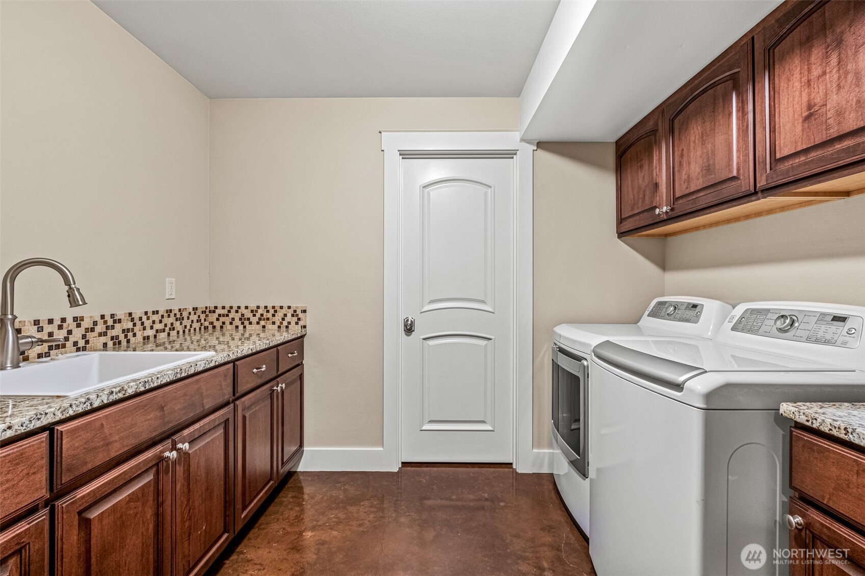 726 L Street Southwest Quincy, WA 98848 - Photo 29 of 40