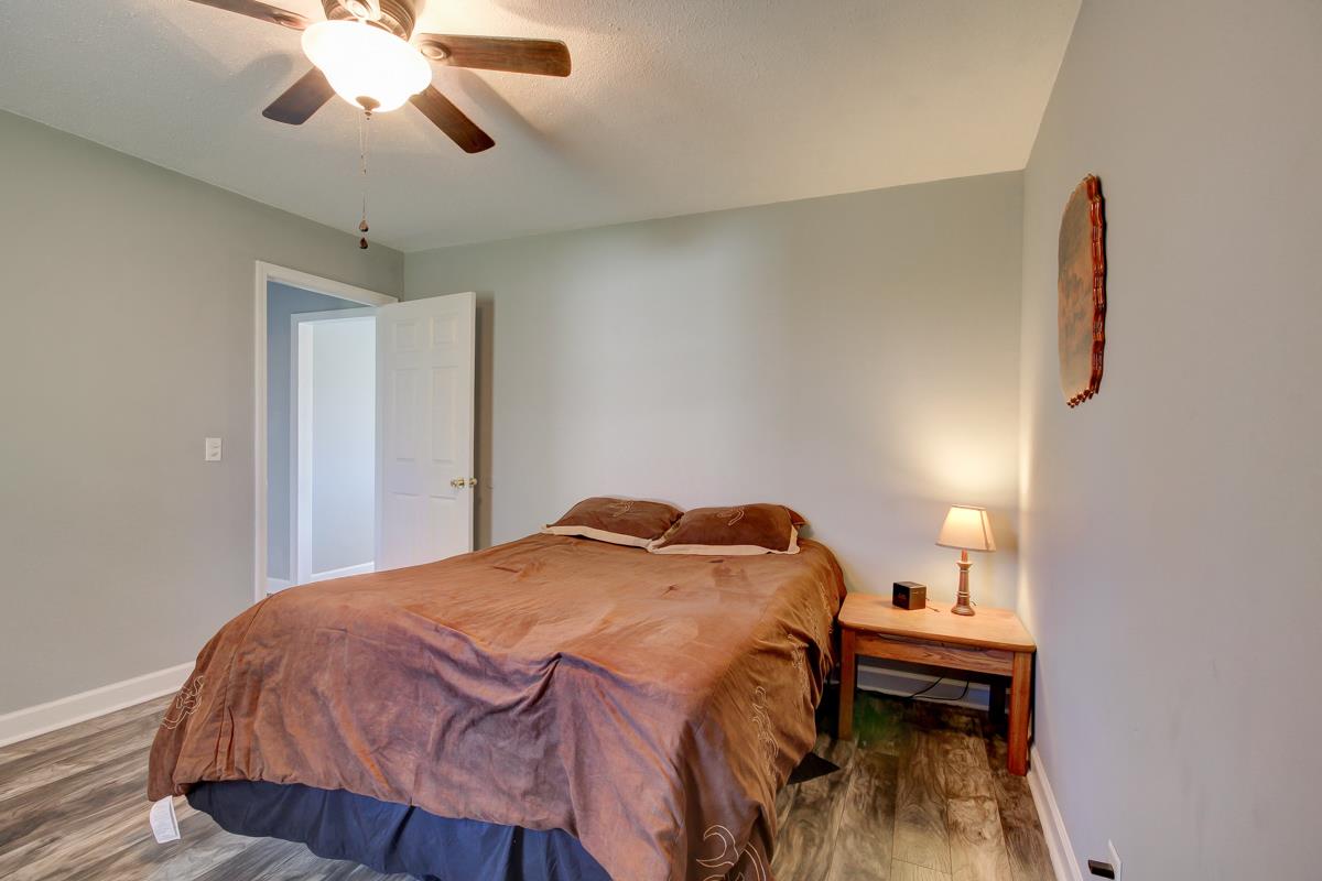 879 Lennox Road Clarksville, TN 37042 - Photo 24 of 30 Gallery Image 24