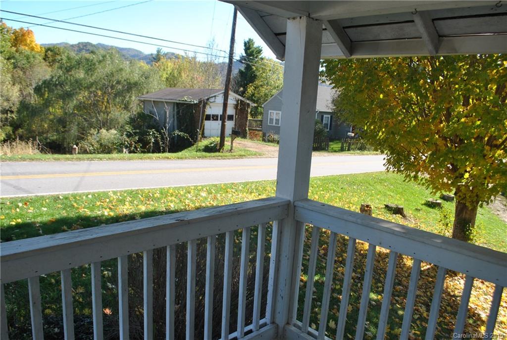 835 Allen Farm Road Canton, NC 28716 - Photo 11 of 16