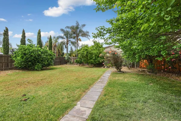 $620,000 | 2039 Peregrine Street, Manteca, CA 95337