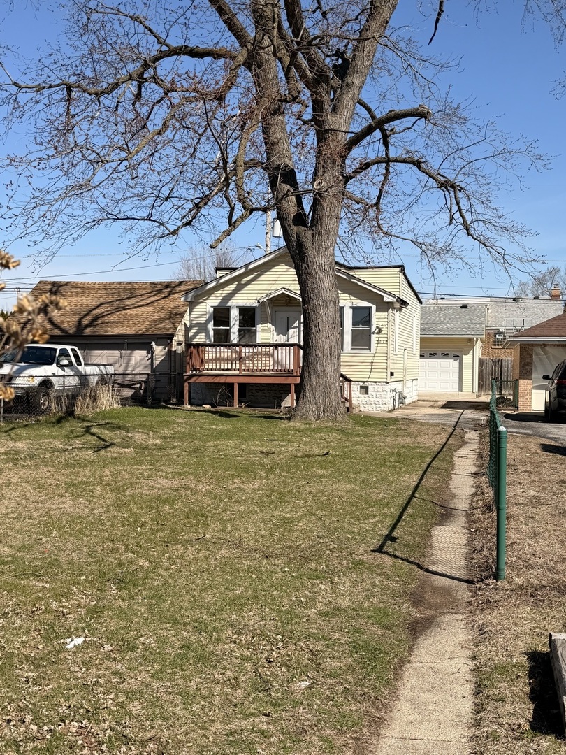 7014 41st Street Berwyn, IL 60402 - Photo 1 of 2