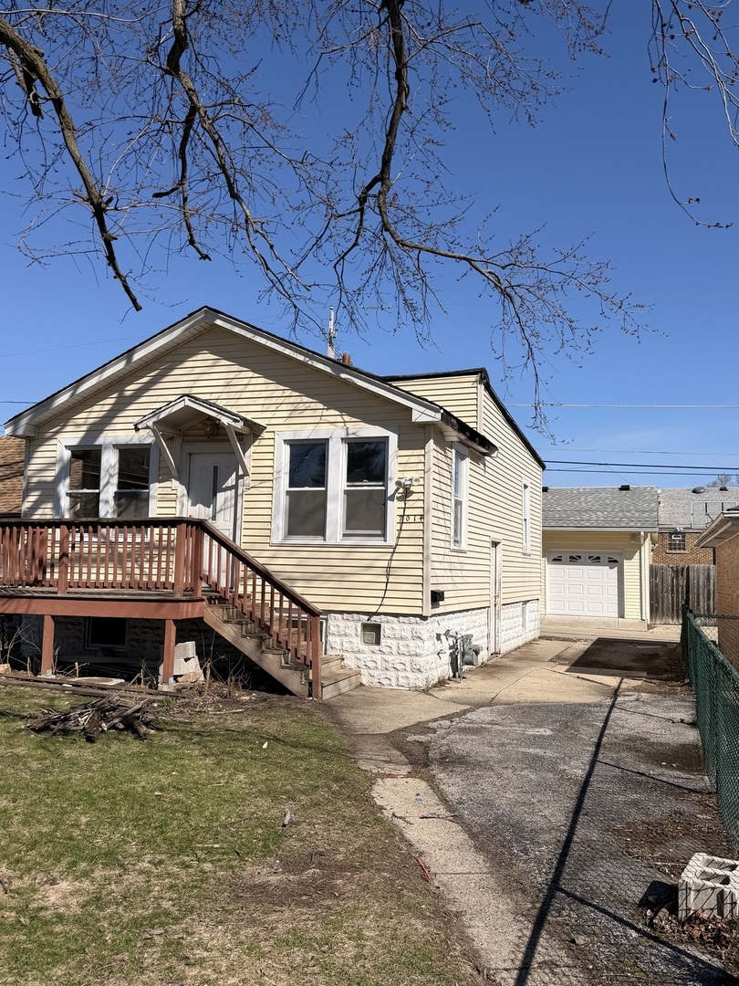 7014 41st Street Berwyn, IL 60402 - Photo 2 of 2