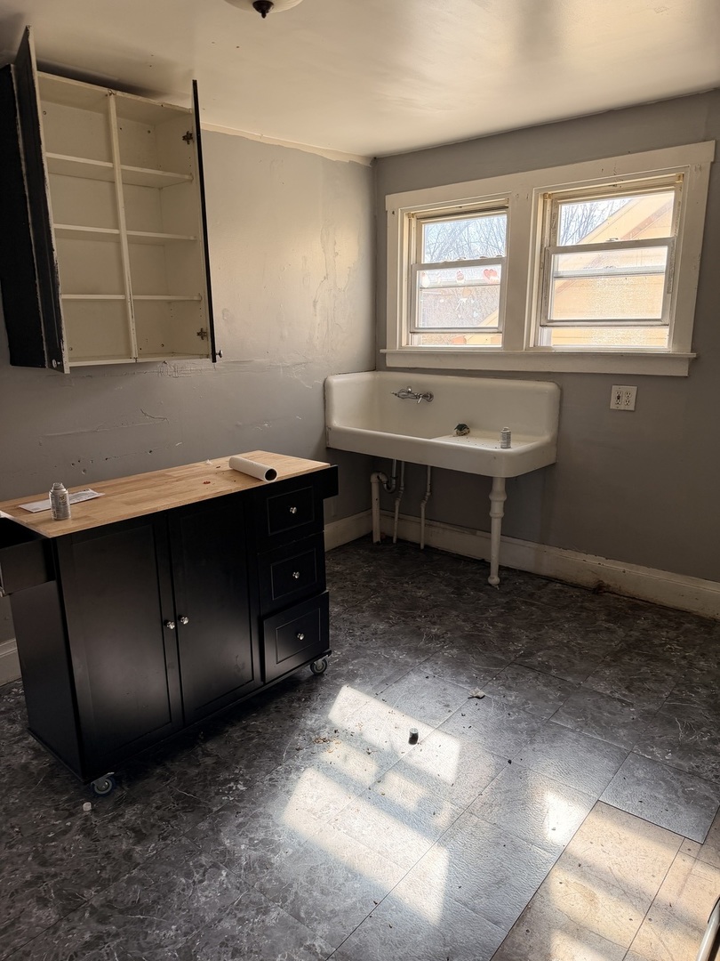 7014 41st Street Stickney, IL 60402 - Photo 8 of 12