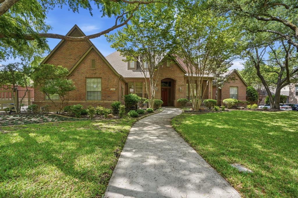 1006 South Wellington Point Road McKinney, TX 75072 - Photo 2 of 40