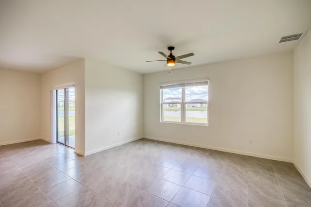 $3,000 | 9767 Southwest Triton Way Port, Port St. Lucie, FL 34987