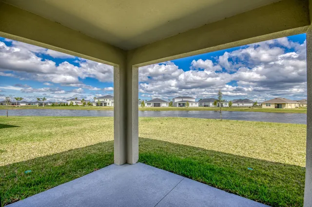 $3,000 | 9767 Southwest Triton Way Port, Port St. Lucie, FL 34987