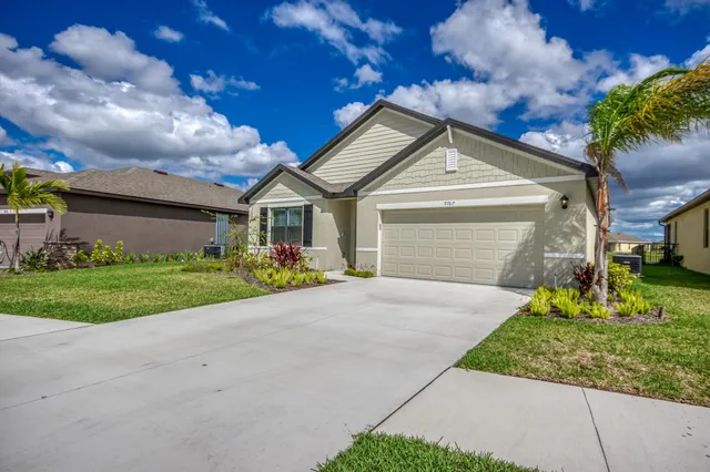 $3,000 | 9767 Southwest Triton Way Port, Port St. Lucie, FL 34987