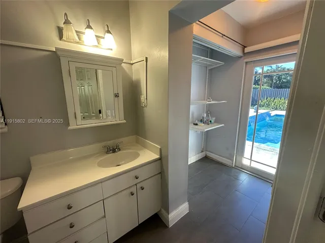 $5,699 | 7780 Southwest 28th Street, Unit 7780, Miami, FL 33155