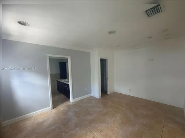 $5,699 | 7780 Southwest 28th Street, Unit 7780, Miami, FL 33155