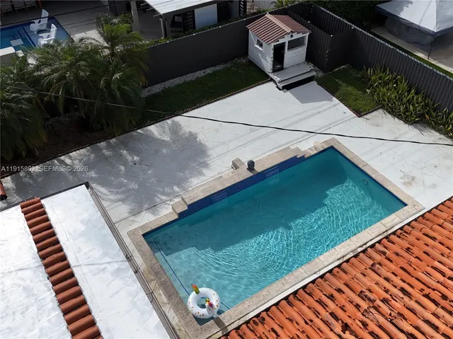 $5,499 | 7780 Southwest 28th Street, Unit 7780, Miami, FL 33155