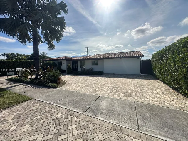 $5,699 | 7780 Southwest 28th Street, Unit 7780, Miami, FL 33155