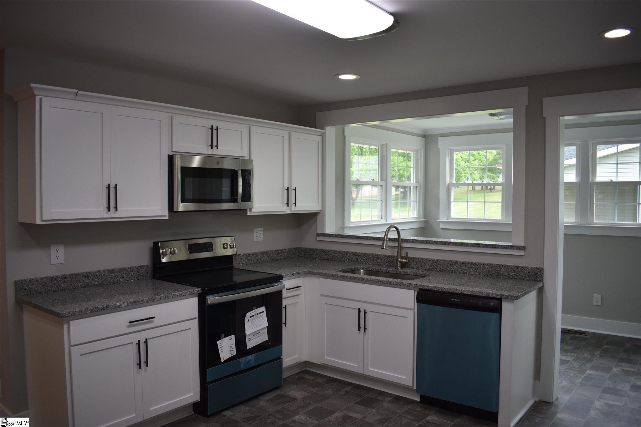 104 West Main Street Duncan, SC 29334 - Photo 18 of 28 Gallery Image 18