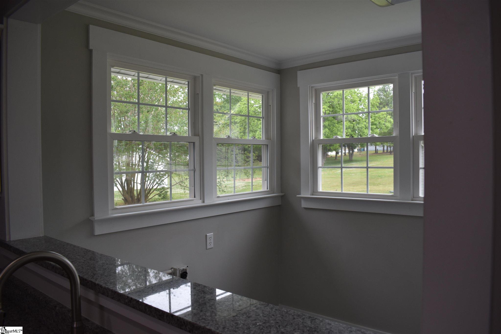 104 West Main Street Duncan, SC 29334 - Photo 19 of 28 Gallery Image 19
