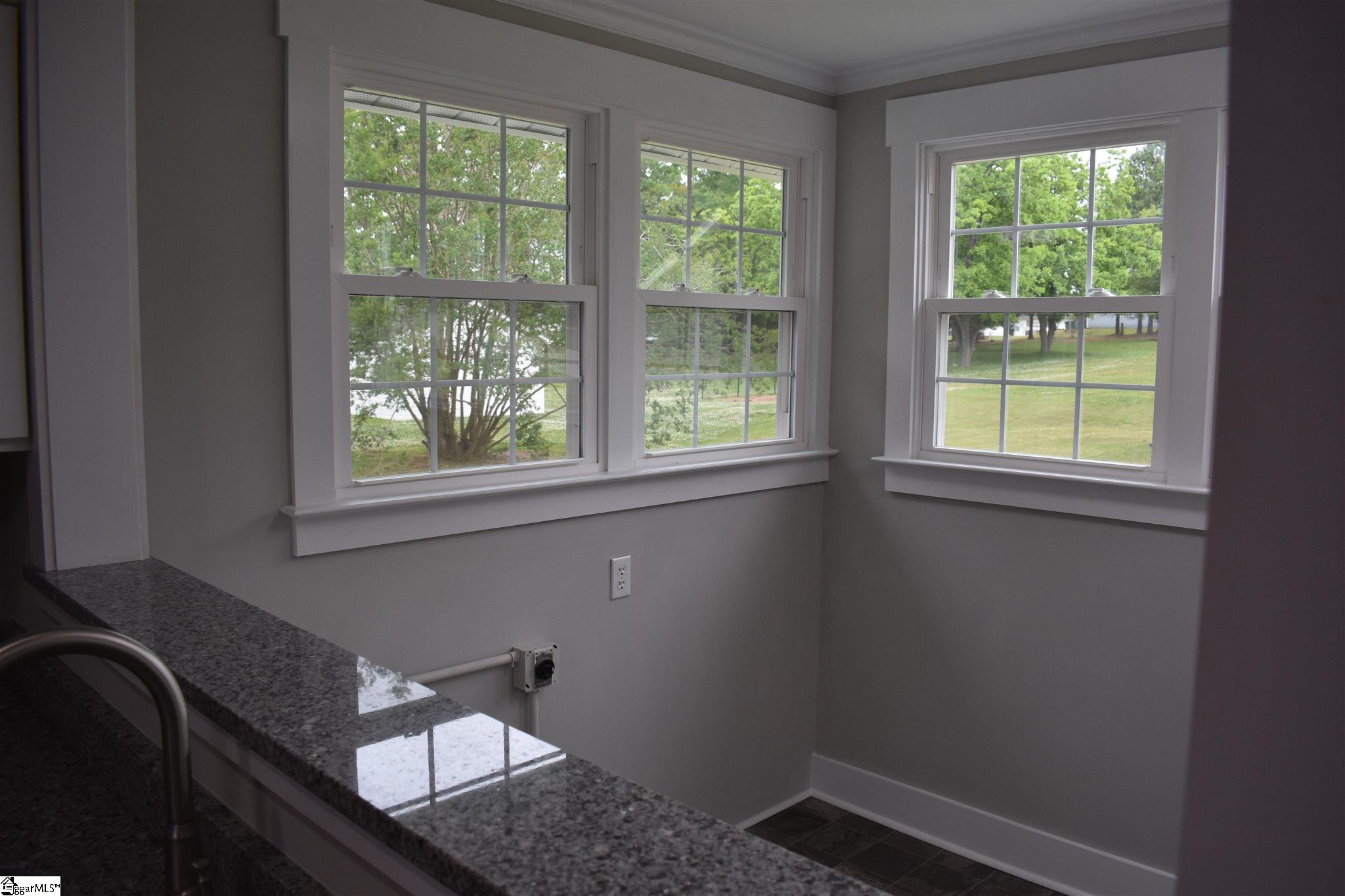104 West Main Street Duncan, SC 29334 - Photo 20 of 28 Gallery Image 20