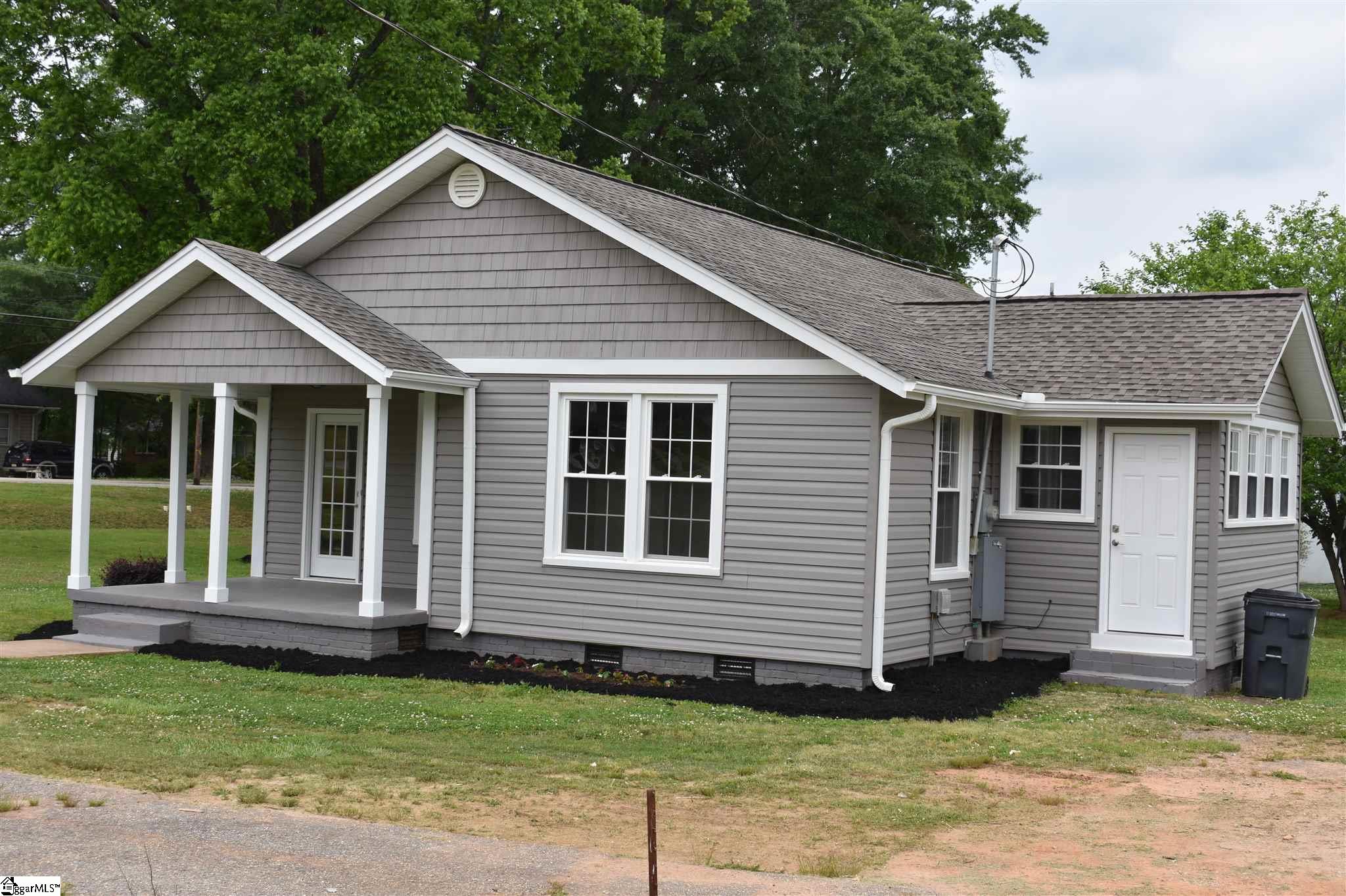 104 West Main Street Duncan, SC 29334 - Photo 3 of 28 Gallery Image 3