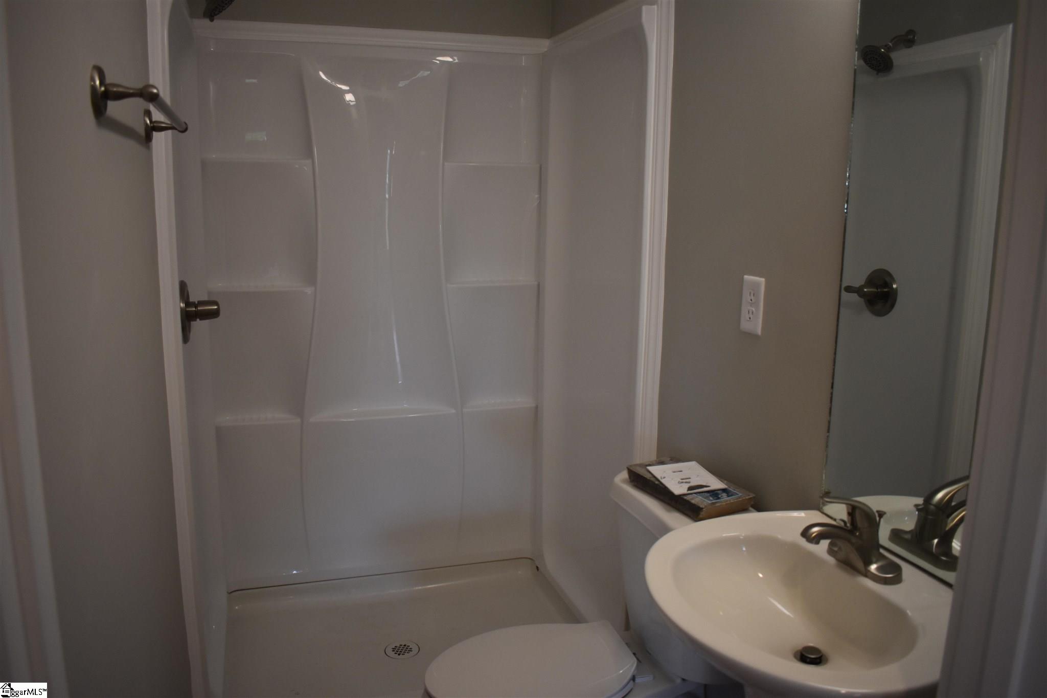 104 West Main Street Duncan, SC 29334 - Photo 27 of 28 Gallery Image 27