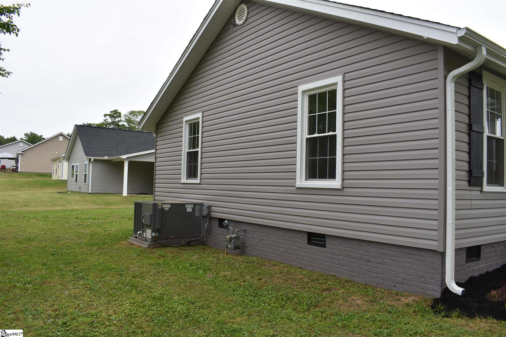 104 West Main Street Duncan, SC 29334 - Photo 28 of 28 Gallery Image 28