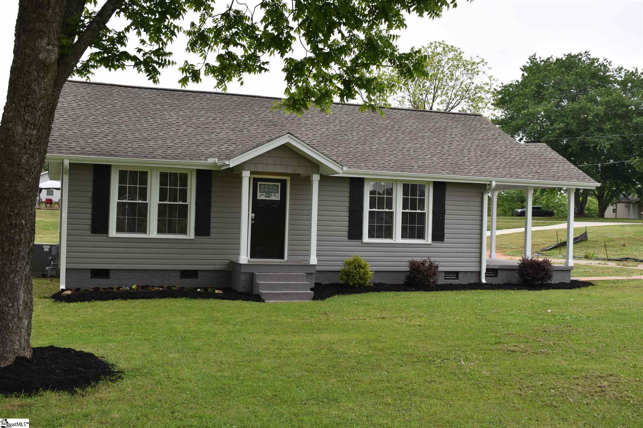 104 West Main Street Duncan, SC 29334 - Photo 4 of 28 Gallery Image 4