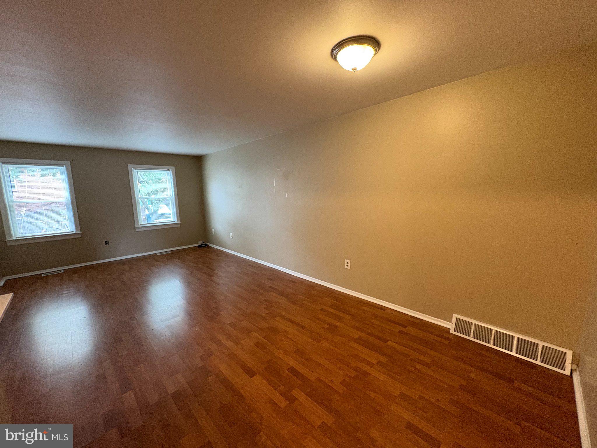 12058 Abby Road, Unit 1 Philadelphia, PA 19154 - Photo 4 of 15 Gallery Image 4