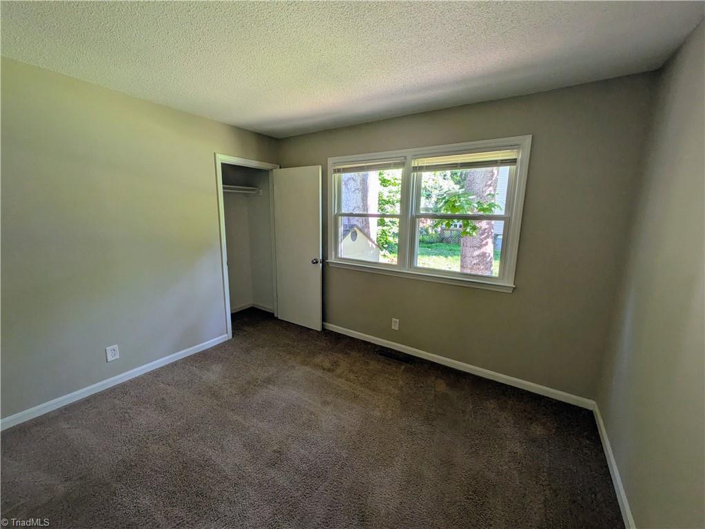 1755 Camden Road Winston-Salem, NC 27103 - Photo 8 of 13