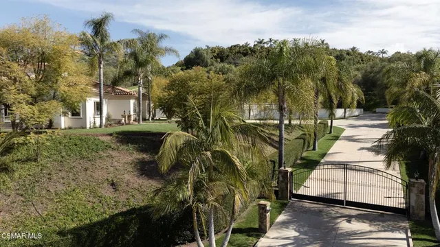 $2,999,999 | 13550 Andalusia Drive, Camarillo, CA 93012