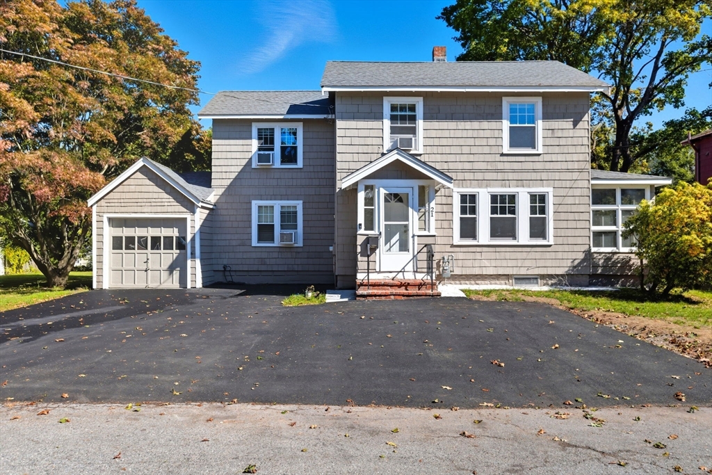 21 Gates Avenue Hudson, MA 01749 - Photo 1 of 42