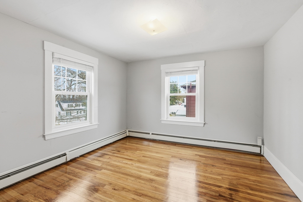 21 Gates Avenue Hudson, MA 01749 - Photo 17 of 42