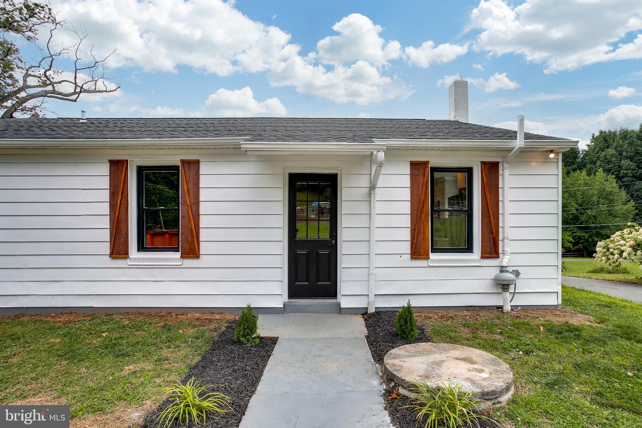 1526 Ridge Road Whiteford, MD 21160 - Photo 31 of 32 Rear View