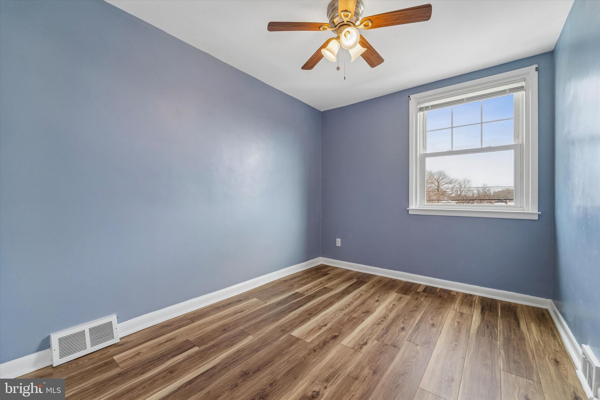 3001 Welsh Road Philadelphia, PA 19136 - Photo 8 of 17 BEDROOM