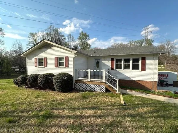 $375,000 | 307 Brookview Circle, Jamestown, NC 27282