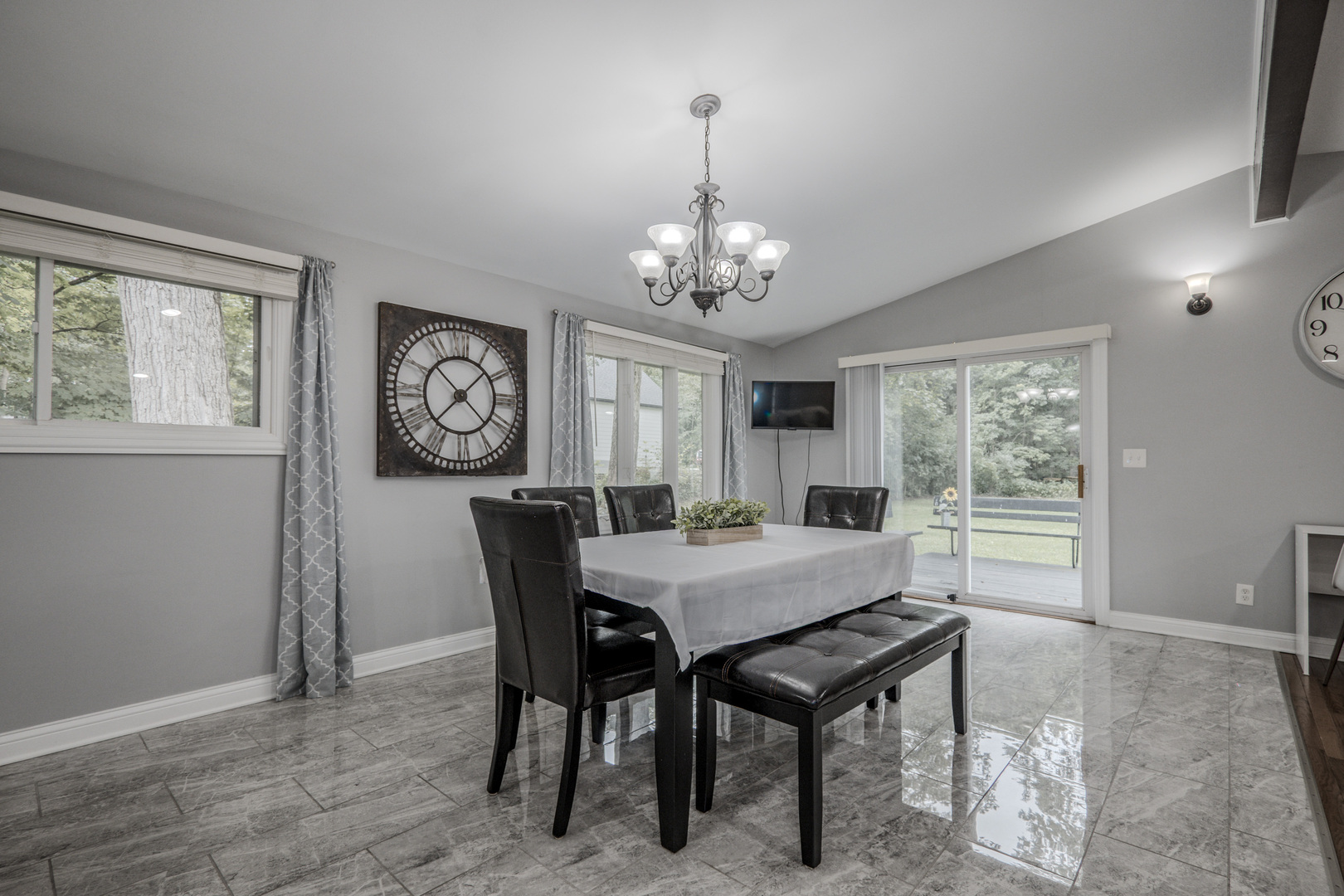 5S655 Bliss Road Sugar Grove, IL 60554 - Photo 8 of 39