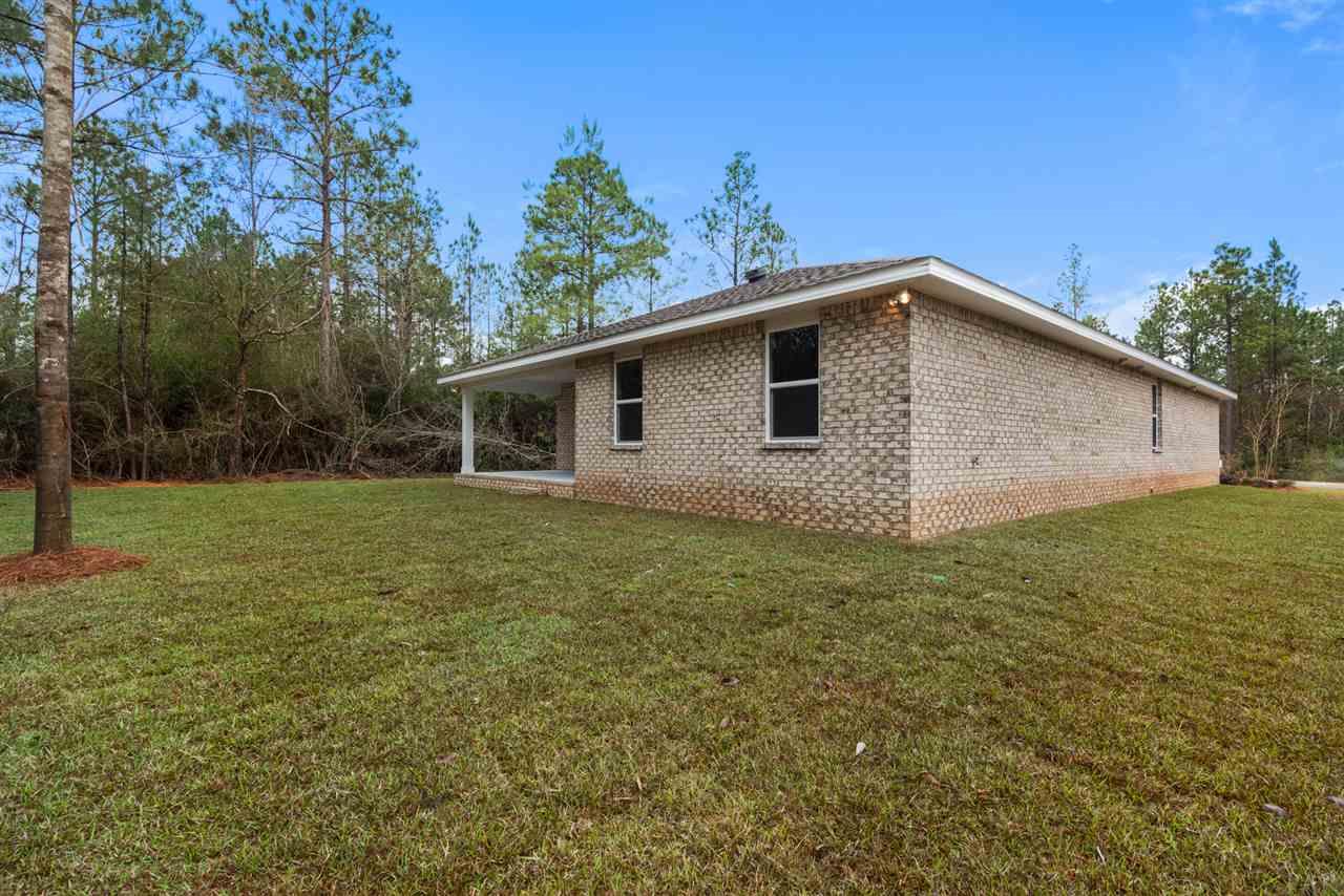 8969 Skip Stone Road Milton, FL 32583 - Photo 9 of 30 Gallery Image 9