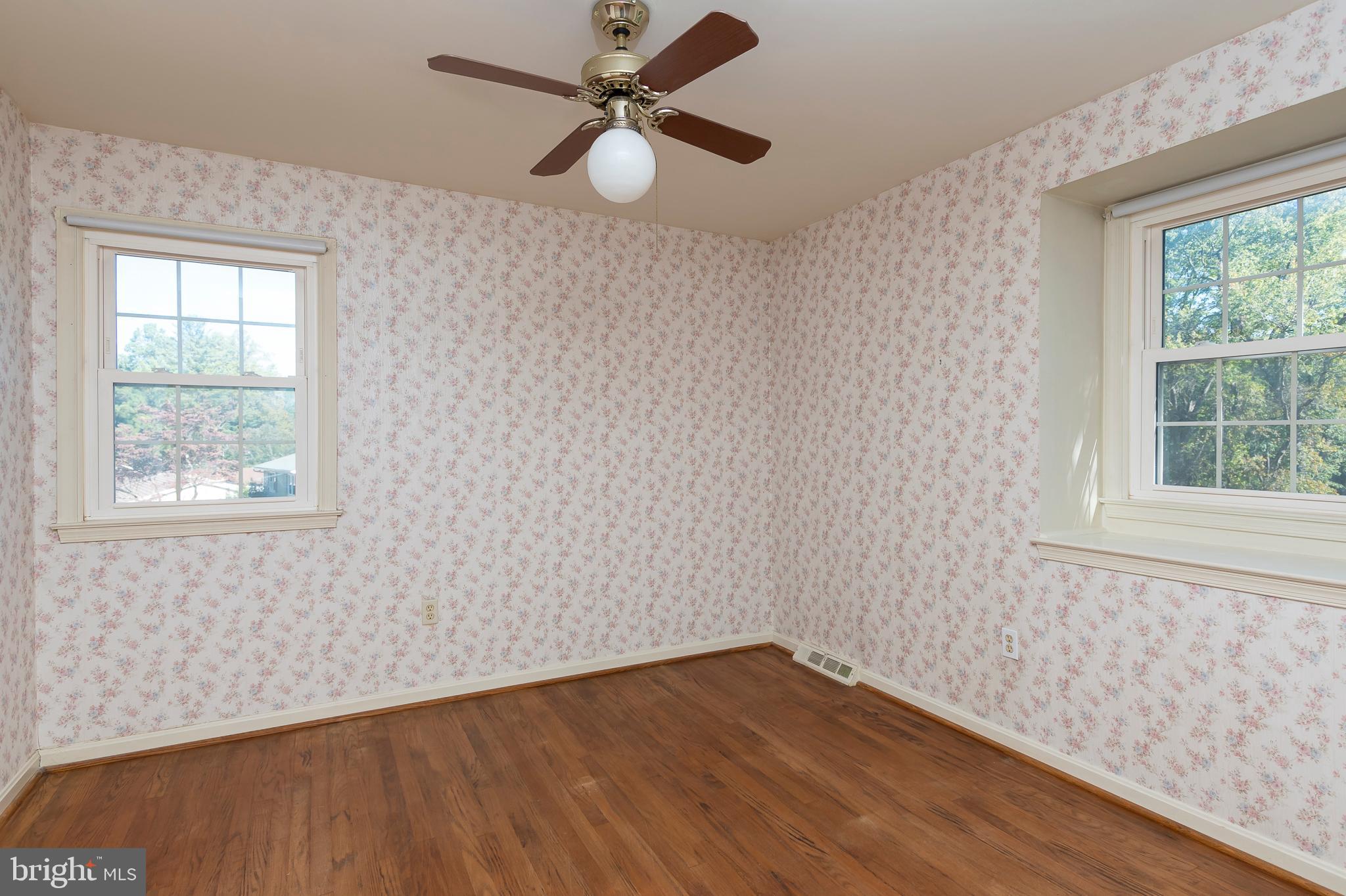 2539 North Farm Road Ellicott City, MD 21042 - Photo 25 of 31 Fourth bedroom