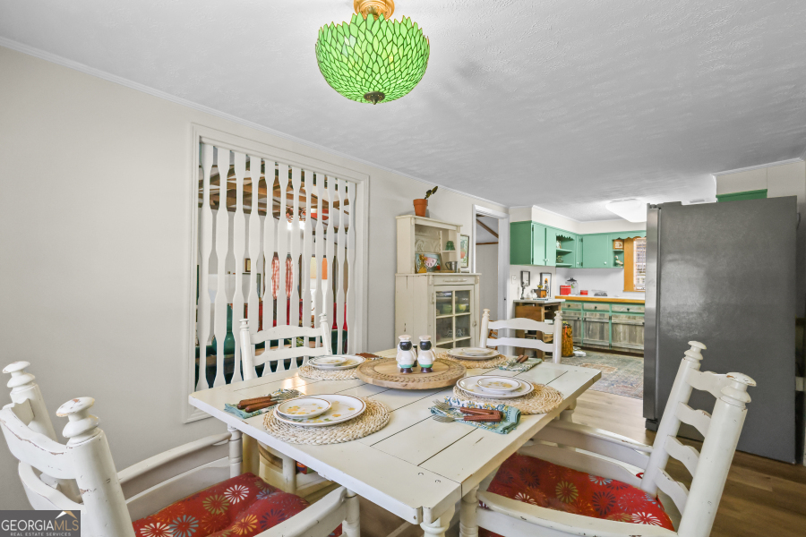 780 David Carter Road Baxley, GA 31513 - Photo 12 of 35 a view of a dining room with furniture