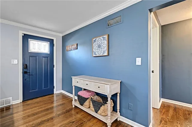 $345,000 | 7010 Horton Street, Overland Park, KS 66204