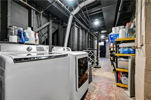 $345,000 | 7010 Horton Street, Overland Park, KS 66204