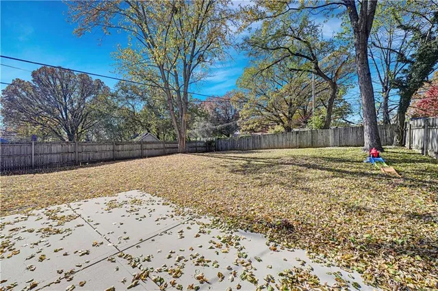 $345,000 | 7010 Horton Street, Overland Park, KS 66204