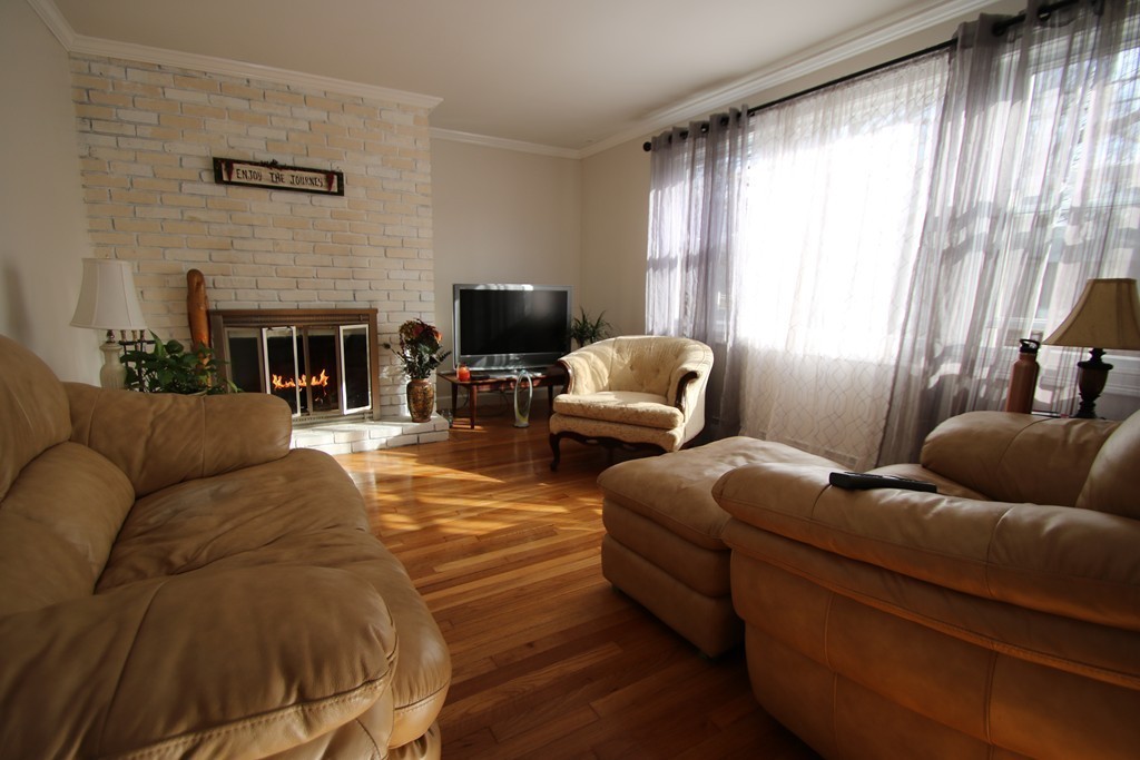 6 Talbot Street Saugus, MA 01906 - Photo 5 of 30 Gallery Image 5