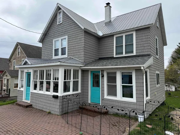 $230,000 | 912 3rd Street, Hancock, MI 49930