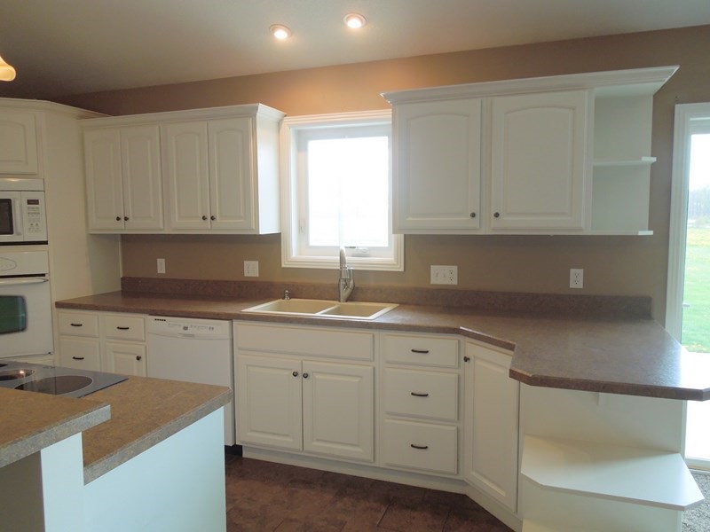 12115 Witmer Road Grabill, IN 46741 - Photo 8 of 26