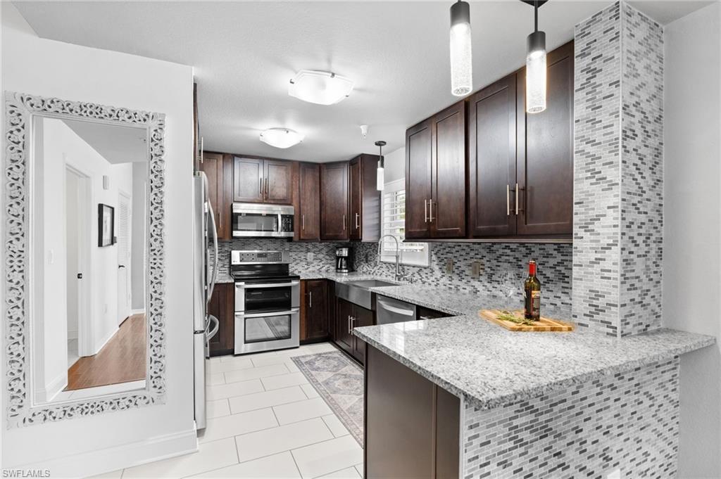 4455 Botanical Pl Circle, Unit 101 Naples, FL 34112 - Photo 5 of 28