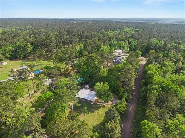 $215,000 | 26084 Pichon Road, Lacombe, LA 70445