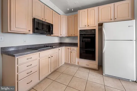 $40,000 | 11 Slade Avenue, Unit 911, Pikesville, MD 21208