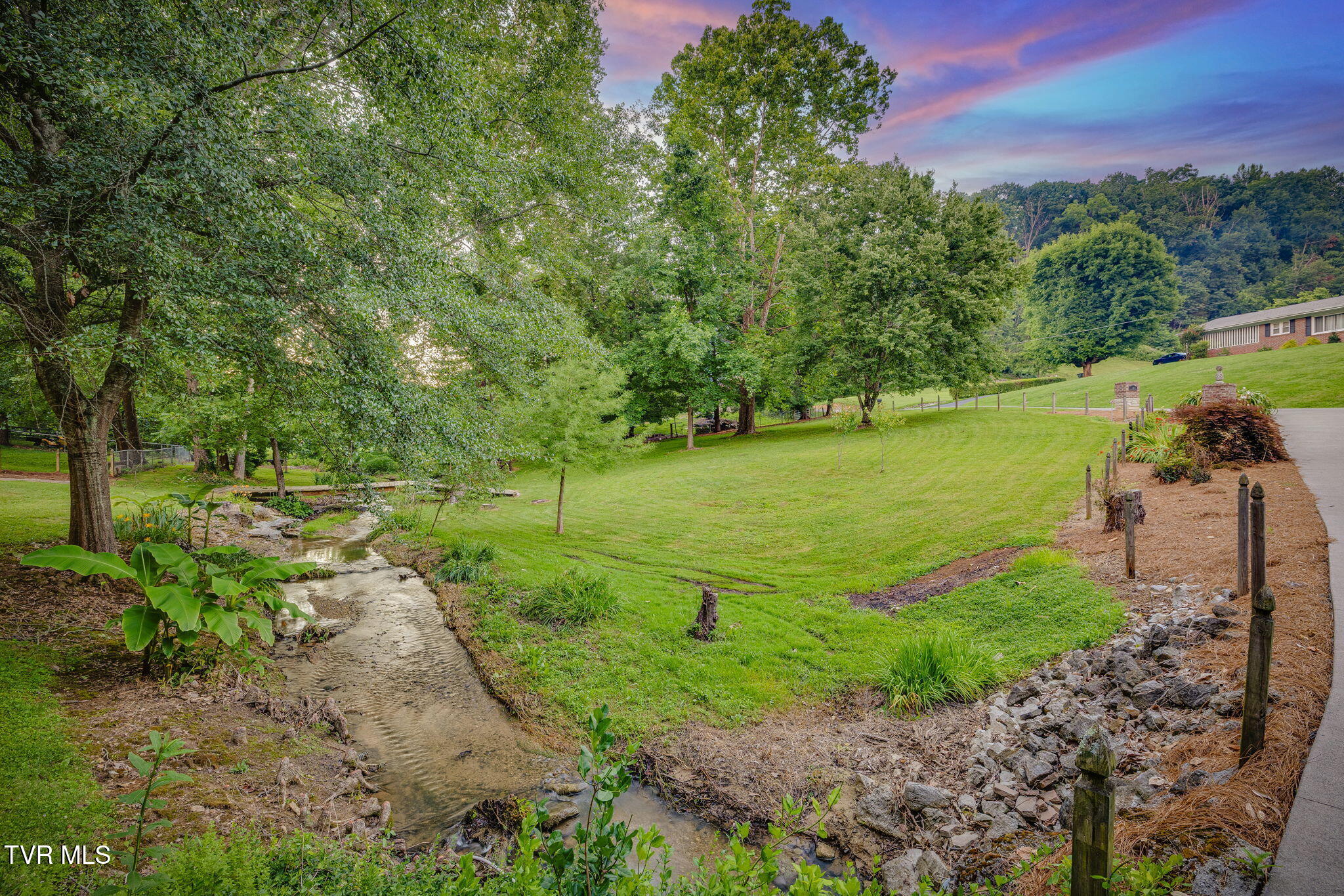 487 Barr Road Blountville, TN 37617 - Photo 13 of 88 204
