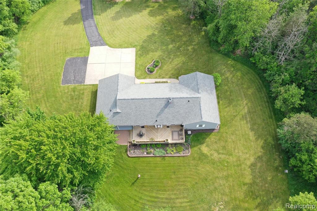 3147 East Highland Road Howell, MI 48855 - Photo 56 of 60