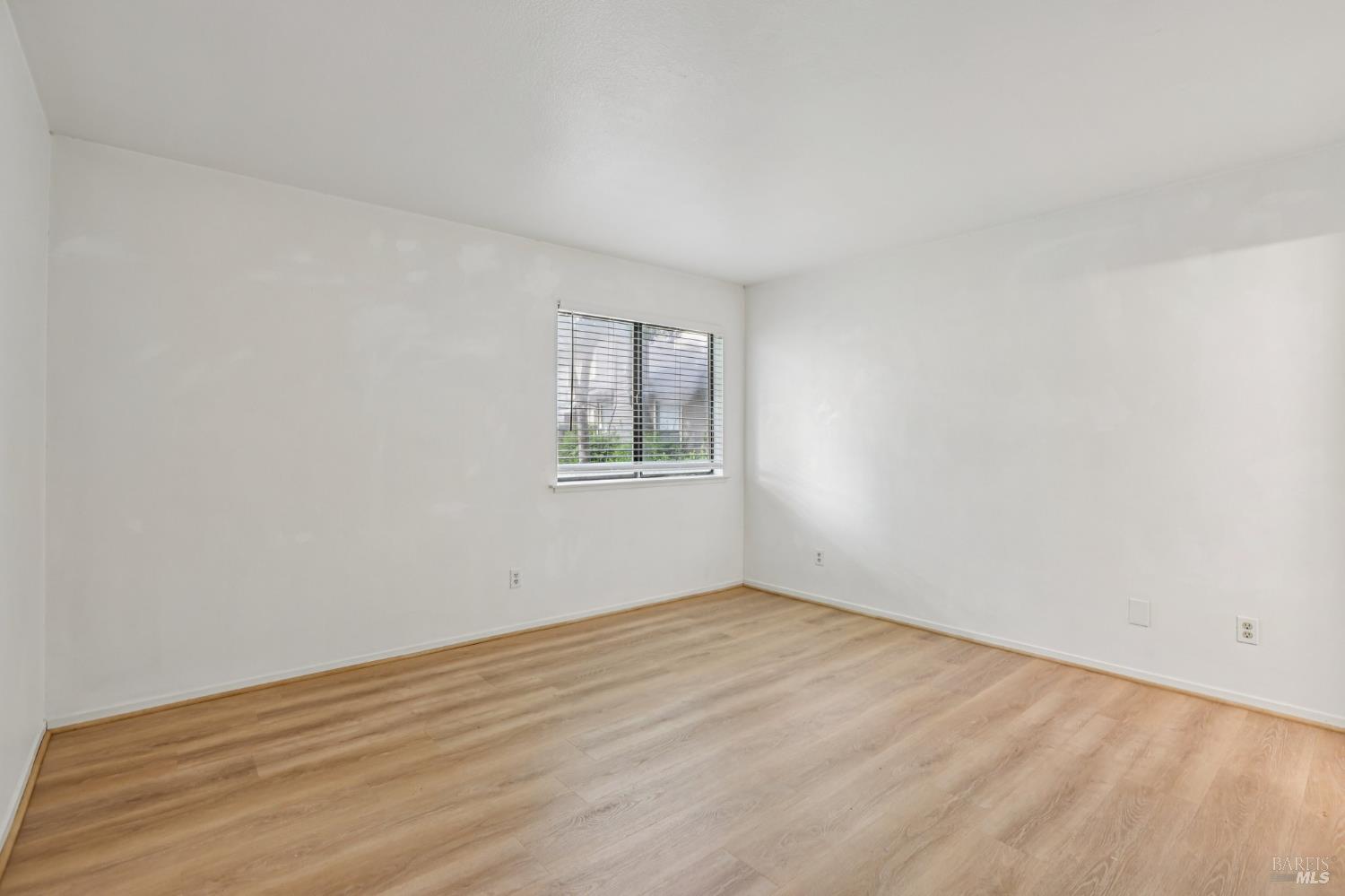 425 Mission Boulevard Santa Rosa, CA 95409 - Photo 14 of 24