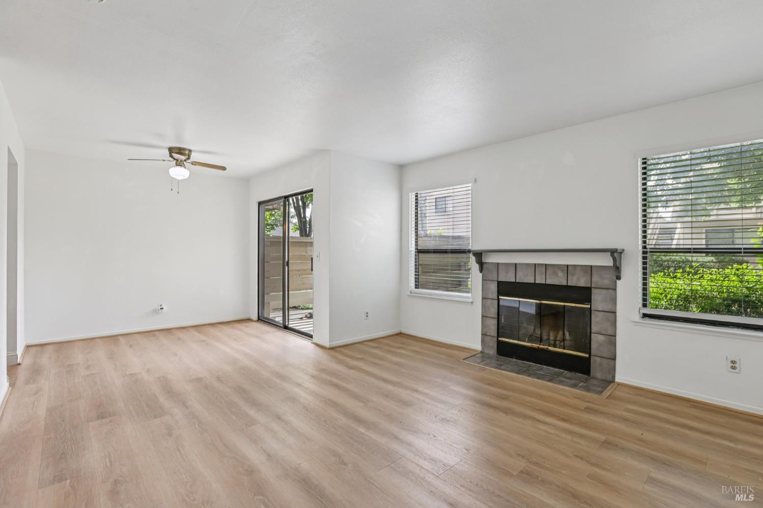 425 Mission Boulevard Santa Rosa, CA 95409 - Photo 3 of 24