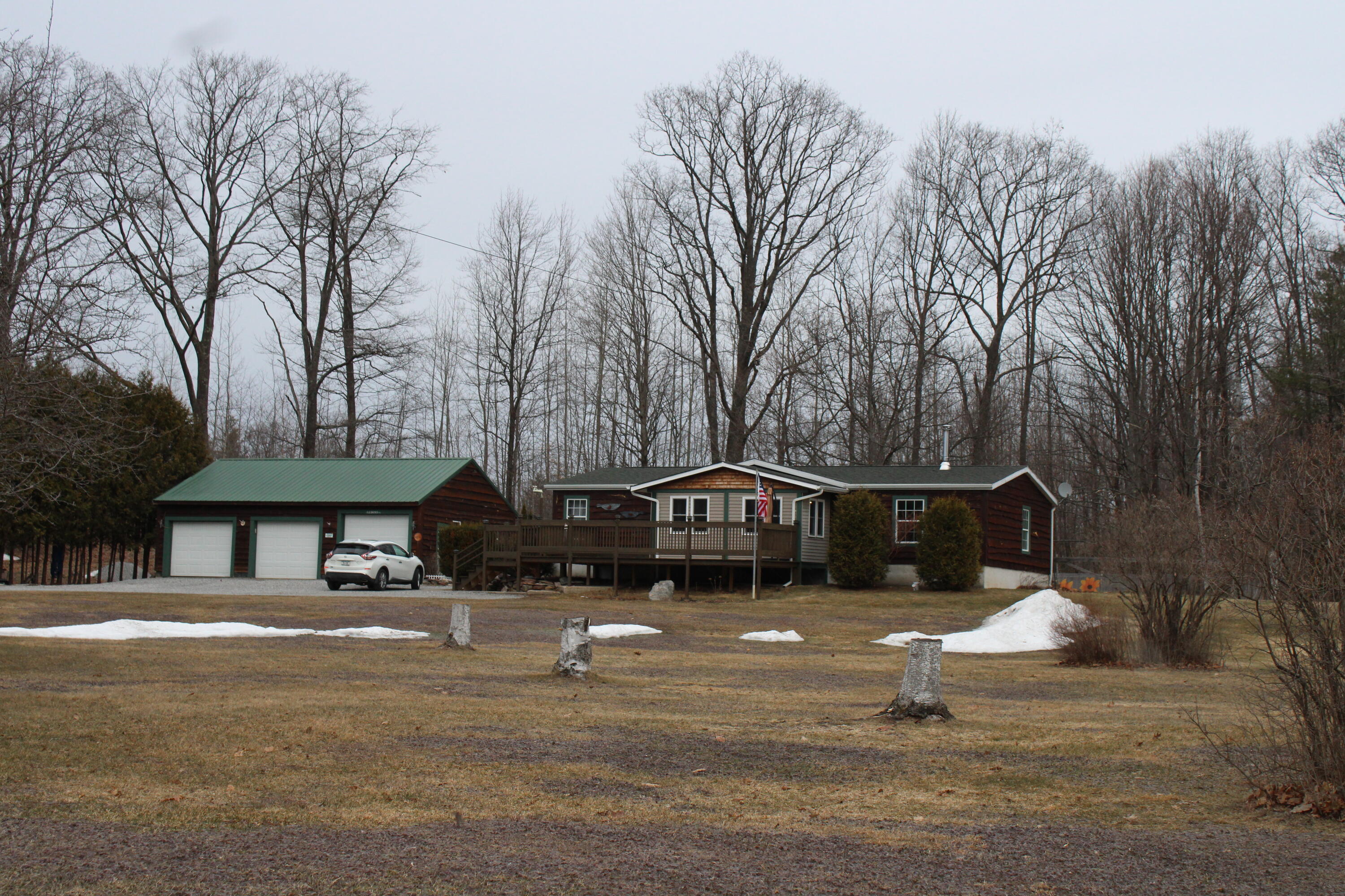 710 Rand Hill Road Morrisonville, NY 12962 - Photo 2 of 33 Gallery Image 2