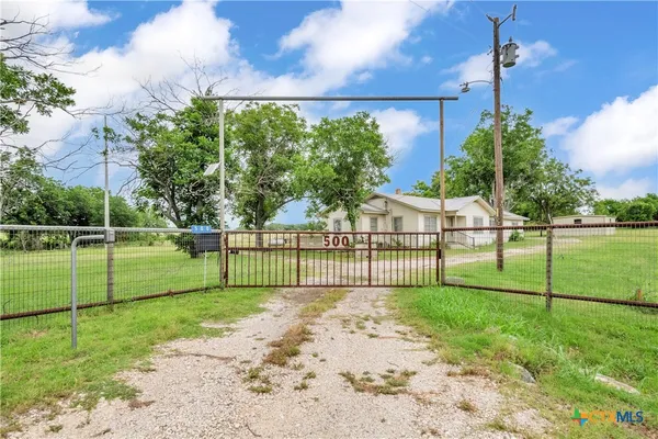 $624,900 | 500 County Road 315, Jarrell, TX 76537